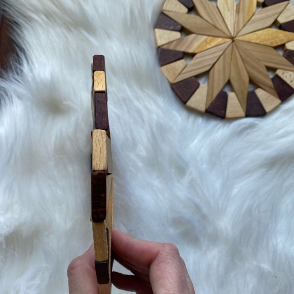 🥳SOLD🥳 Wood trivets - Picture 4 of 5